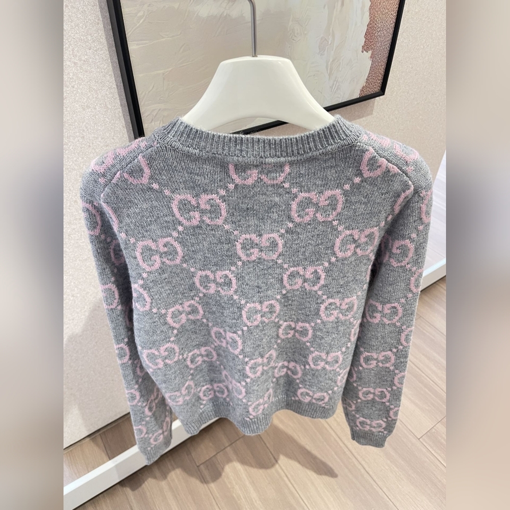 Gucci Pink Logo Gray Cardigan - Picture 3 of 9